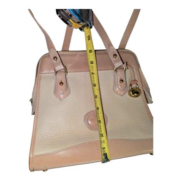 Dooney & Bourke Bone Shoulder Carpet Bag Purse New w/Small Flaws - Picture 5 of 12